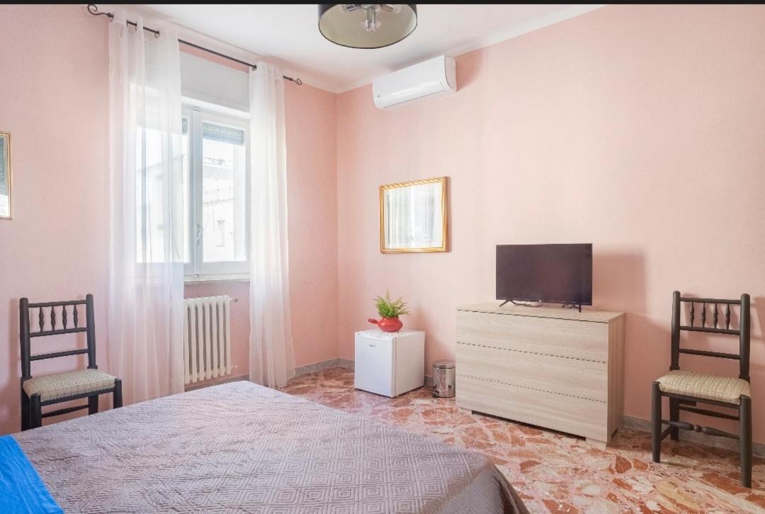 מלון לצ'ה Casa Di Lillo מראה חיצוני תמונה